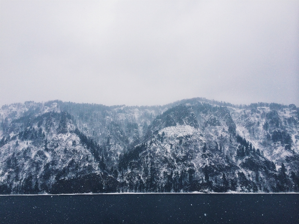 Natur rock berg schnee