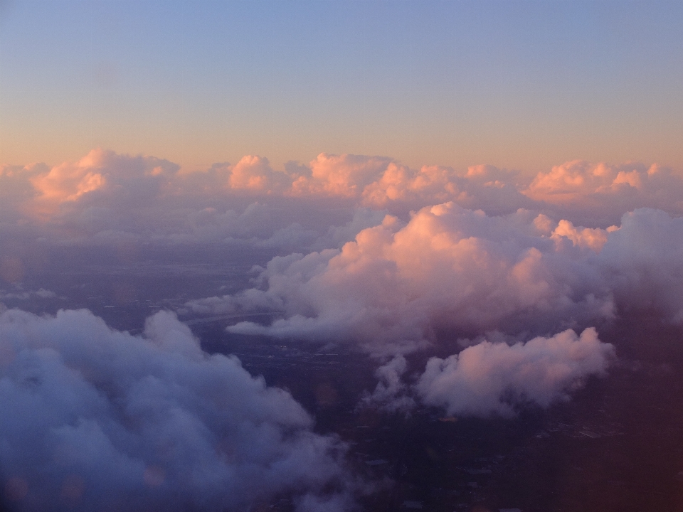 Horizon montagne nuage ciel