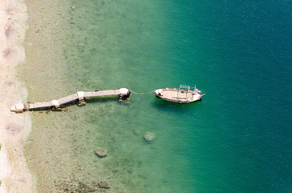 Pantai laut air dock