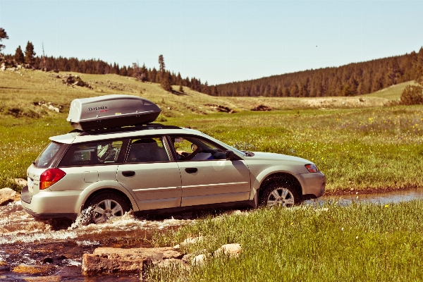 Creek car wheel crossing Photo