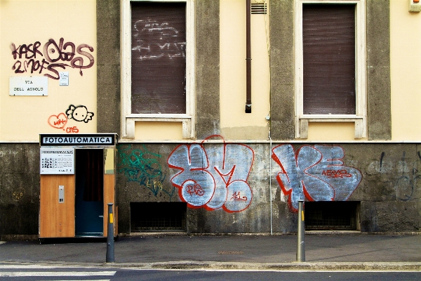 Road street window building Photo