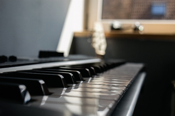 Foto Tastiera tecnologia pianoforte musicista