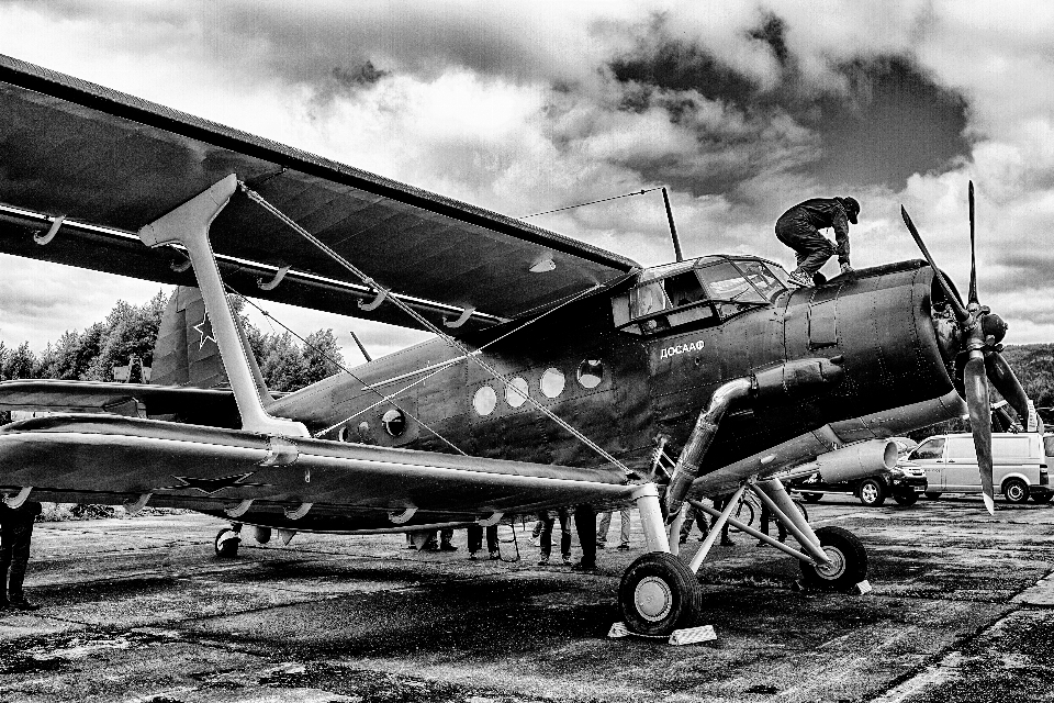 Black and white airplane aircraft vehicle