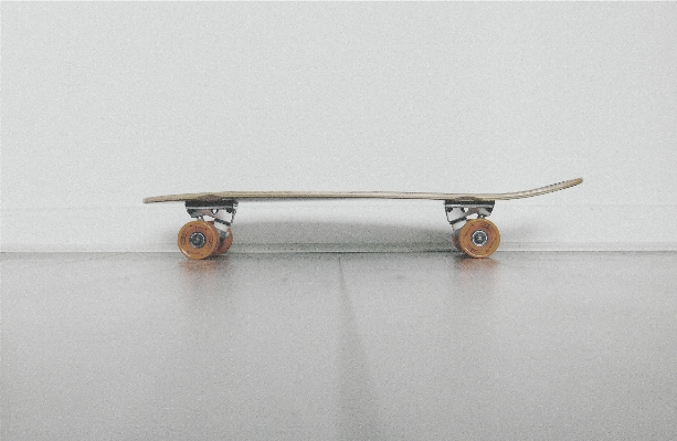 White wheel skateboard still life Photo