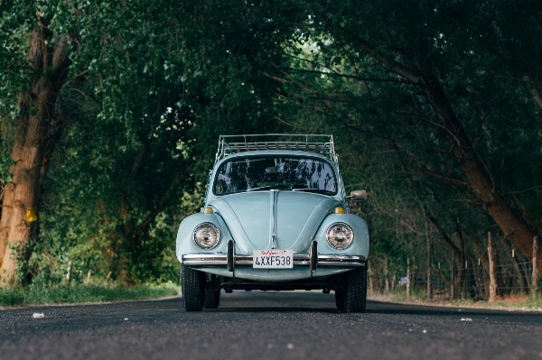 Straße auto rad vw
 Foto