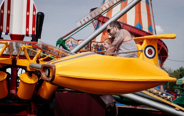 Kişi bot araç lunapark
 Fotoğraf