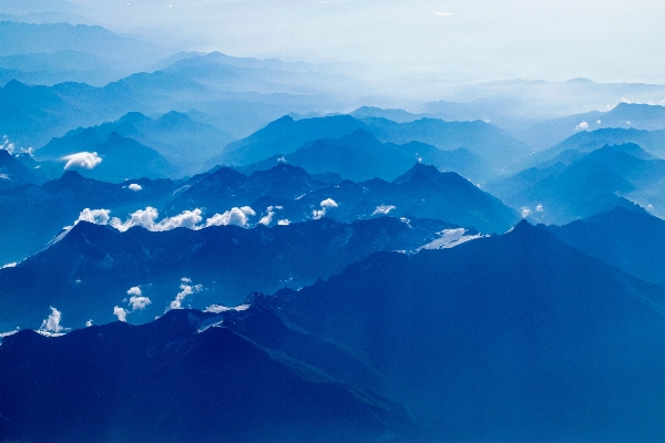 山 クラウド 空 山脈
 写真