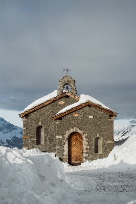 山 雪 冬 屋根 写真