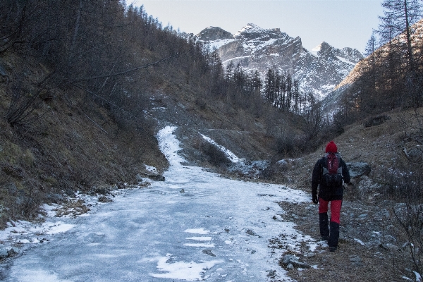 Wilderness walking mountain snow Photo