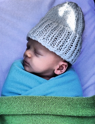 Foto Bambino cappello blu vestiario