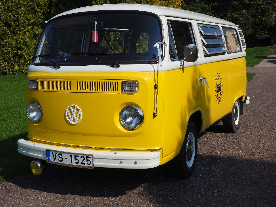 Car volkswagen van vehicle