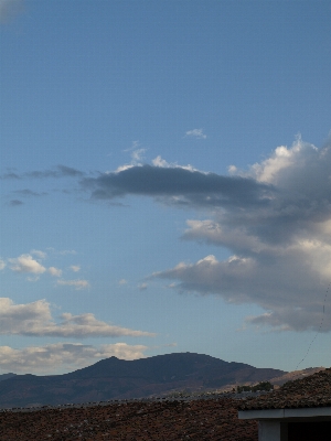 Foto Mar horizonte montaña nube