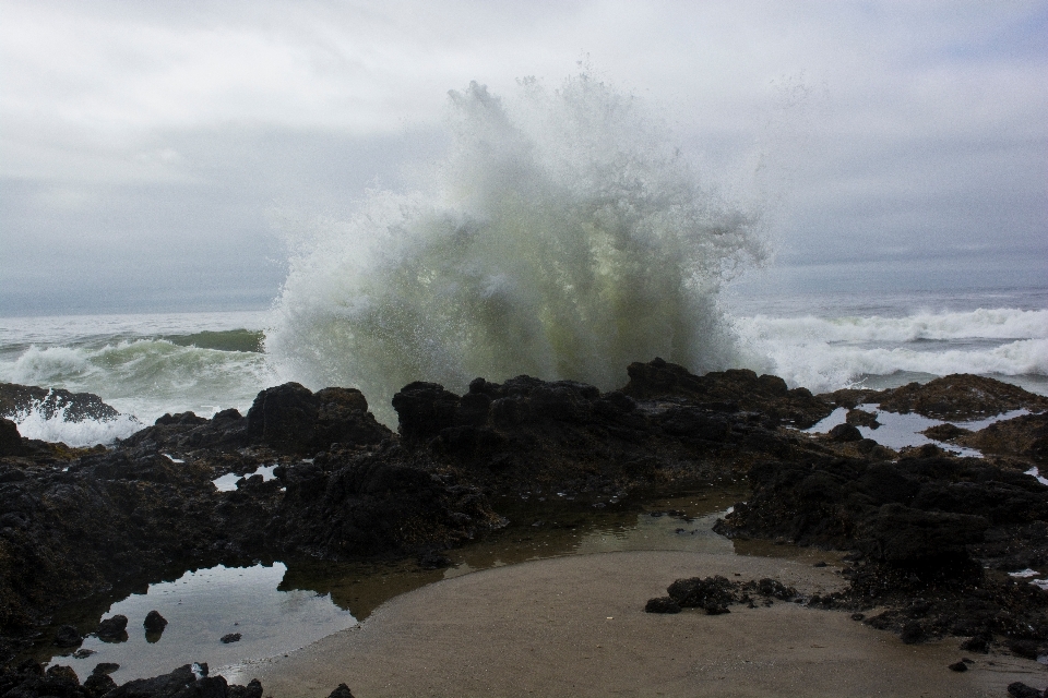 Pantai lanskap laut pesisir