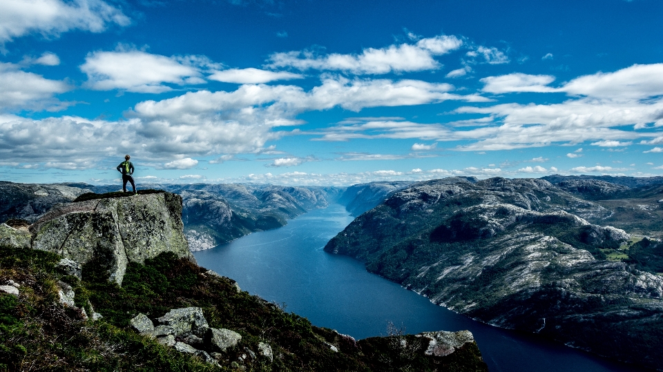 Landschaft meer küste berg