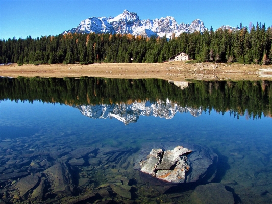 Foto Desierto
 montaña lago cordillera
