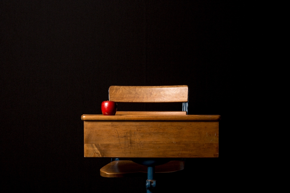 Schreibtisch apple tisch holz