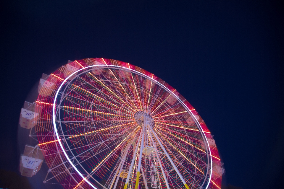 Night wheel recreation ferris