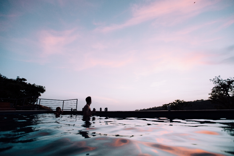 мужчина пляж море вода