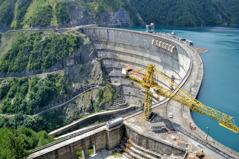 Estructura lago río transporte