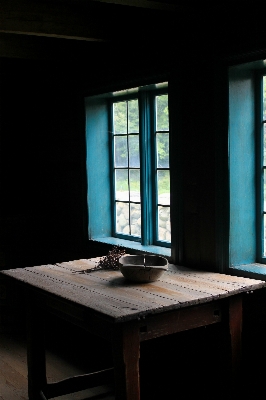 Table light wood house Photo