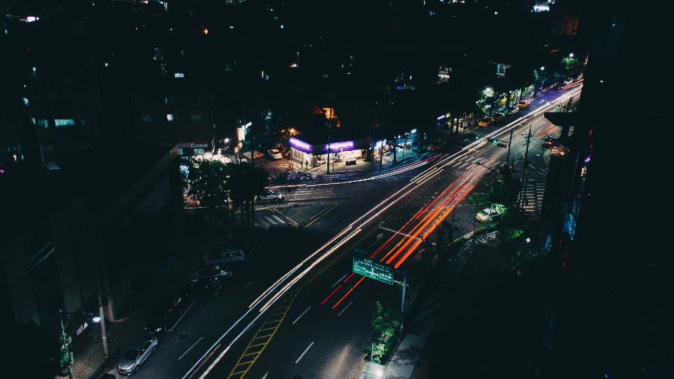 Light structure night asphalt