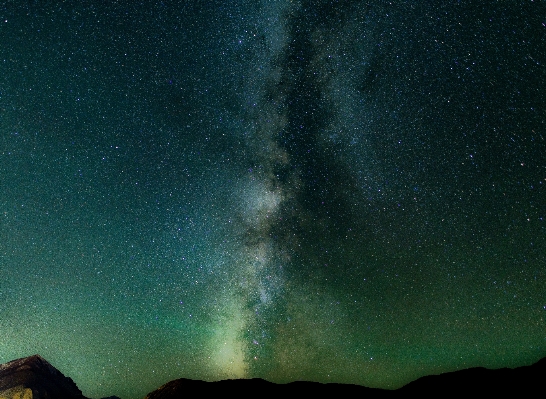 Foto Awan malam bima sakti
 suasana