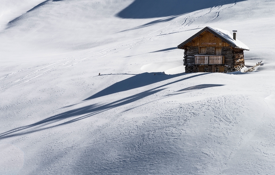 山 雪 冬 白