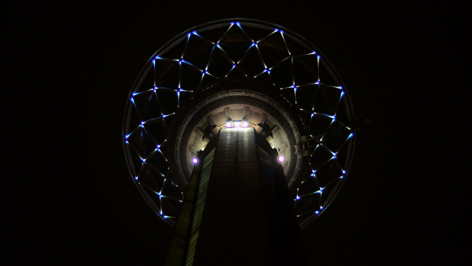 Licht nacht betrachtung riesenrad
