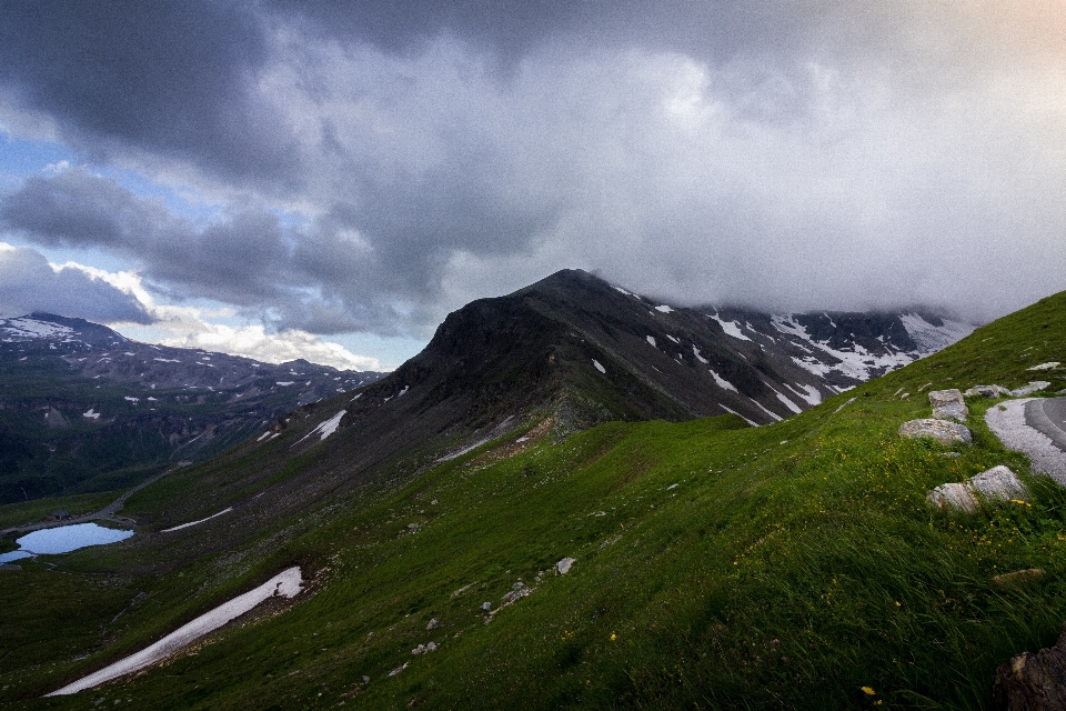 Paisagem natureza região selvagem
 montanha