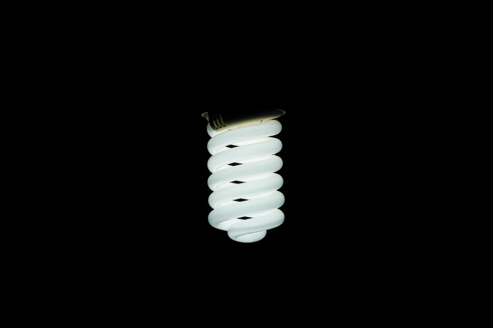 Lampu putih spiral bolam