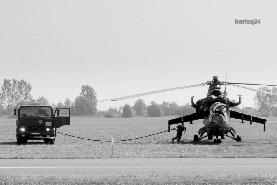 En blanco y negro
 avión aeronave europa