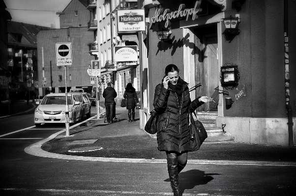 Photo Hiver noir et blanc
 personnes soleil