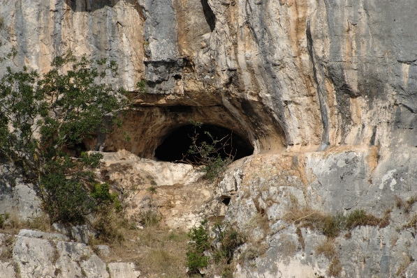 Wall formation arch cave Photo