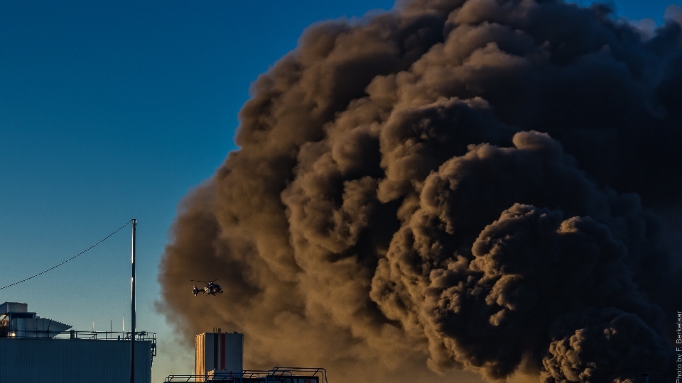 Nuage ciel atmosphère fumée