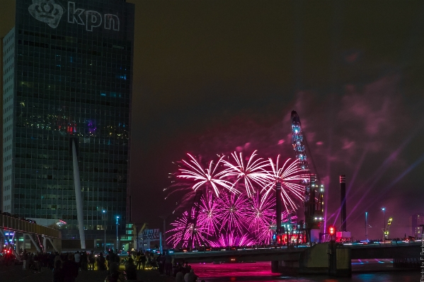 Gece yeniden yaratma hollanda
 havai fişek
 Fotoğraf