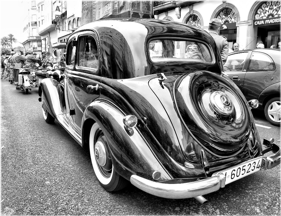 Voiture roue l'europe  véhicule