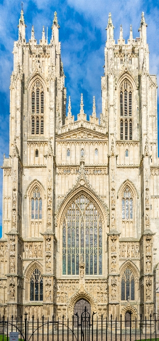 Die architektur gebäude fassade
 kirche