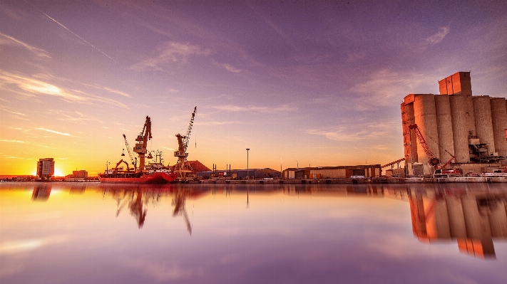 Foto Laut air cakrawala dock