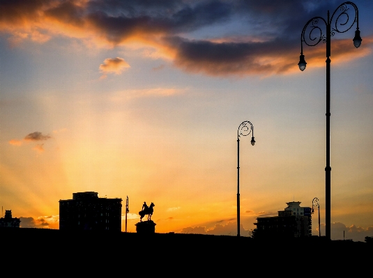 Horizon cloud sky sun Photo