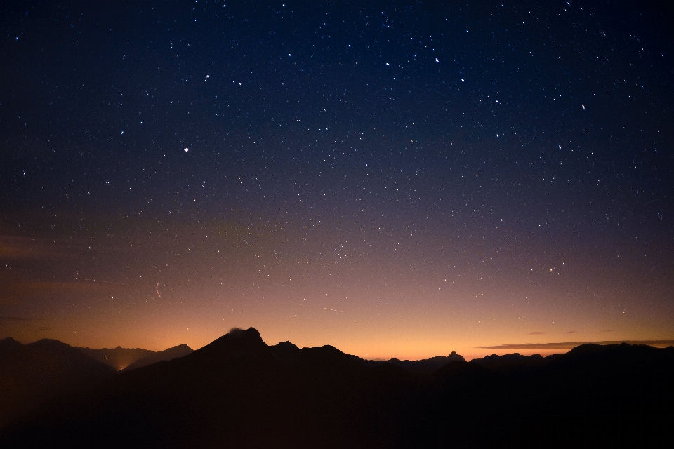 Horizont berg himmel nacht