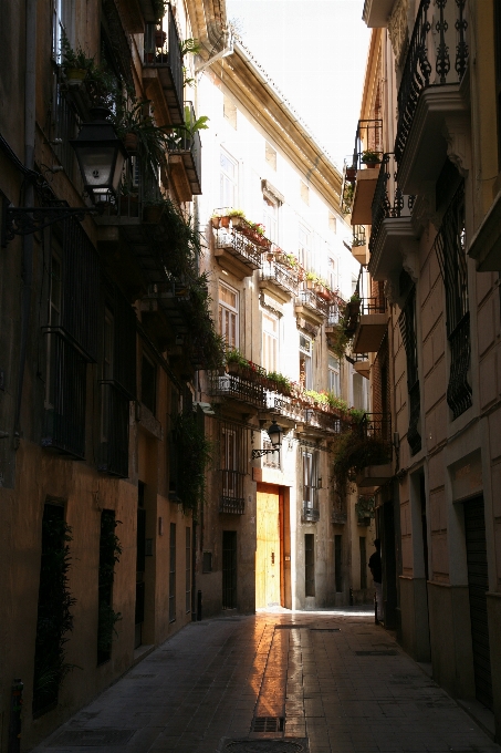 Arquitectura camino calle noche