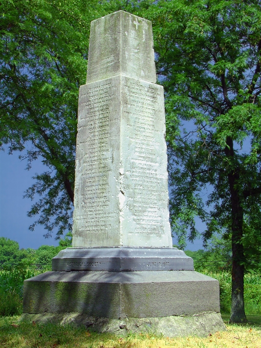 Monument sommer wahrzeichen friedhof