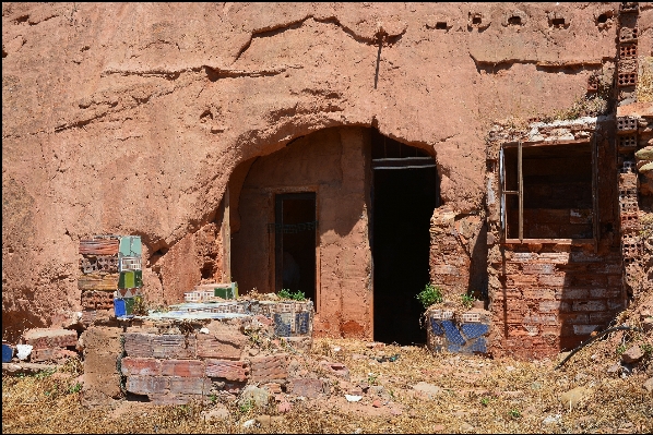 Rock 木 壁 村 写真