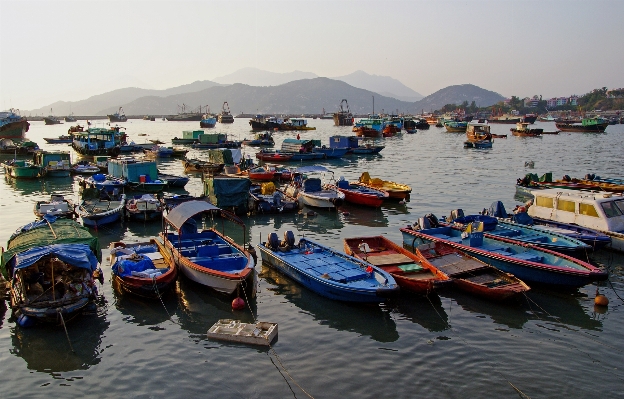 Beach sea boat river Photo