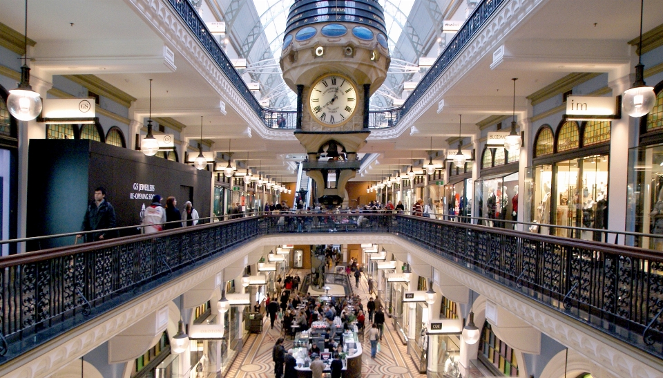 Orologio edificio sydney plaza
