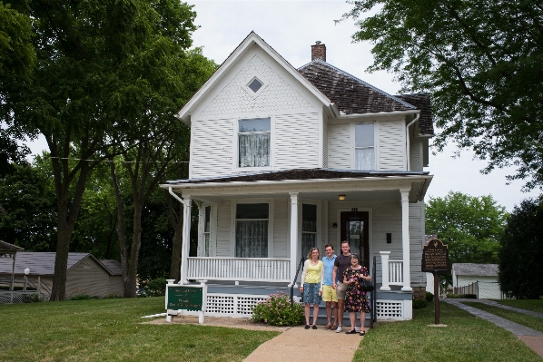 Villa house building home Photo