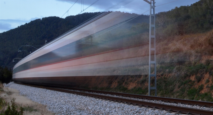 追跡 鉄道 訓練 輸送 写真