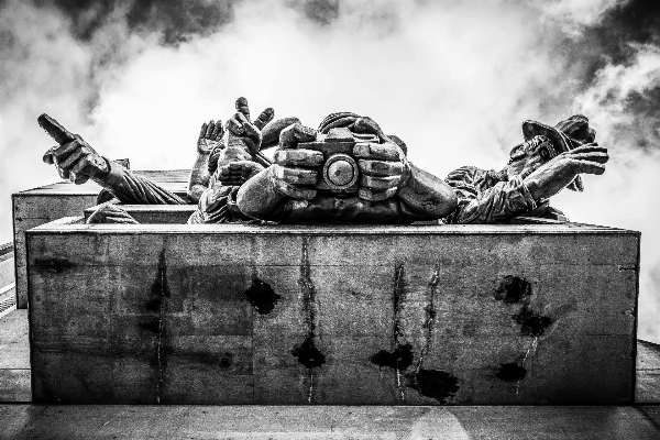 Foto Preto e branco
 branco fotografia monumento