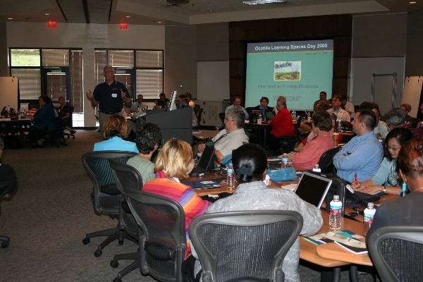 Meeting audience ocotillo ocospaces905 Photo