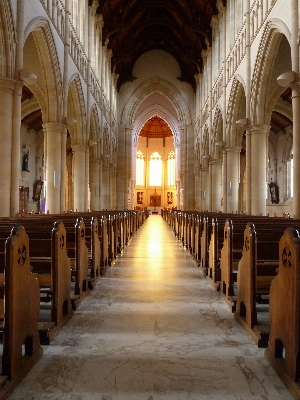 Photo Architecture banc bâtiment église